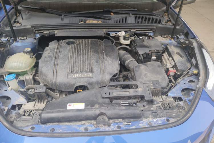 Used Lynk & Co 02 2018 1.5T DCT Two-Wheel Drive Pro Version China V Emission Standard Engine Bay