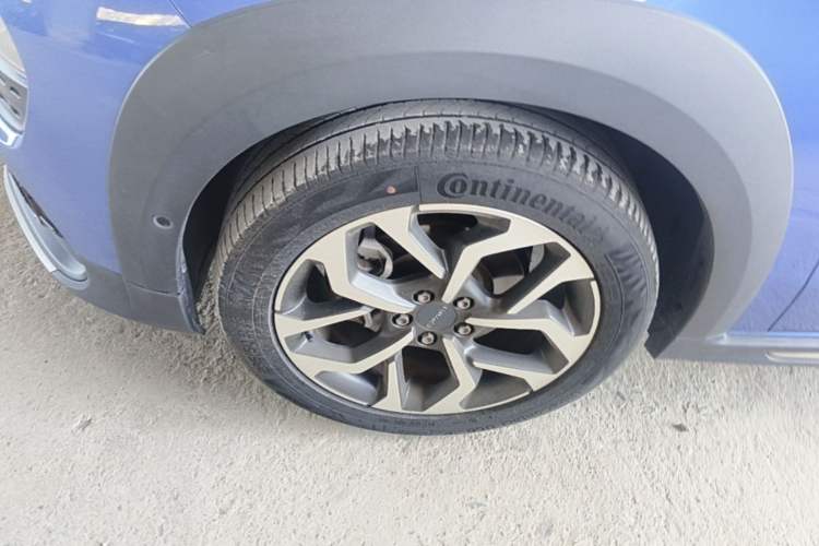 Used Lynk & Co 02 2018 1.5T DCT Two-Wheel Drive Pro Version China V Emission Standard Exterior 4