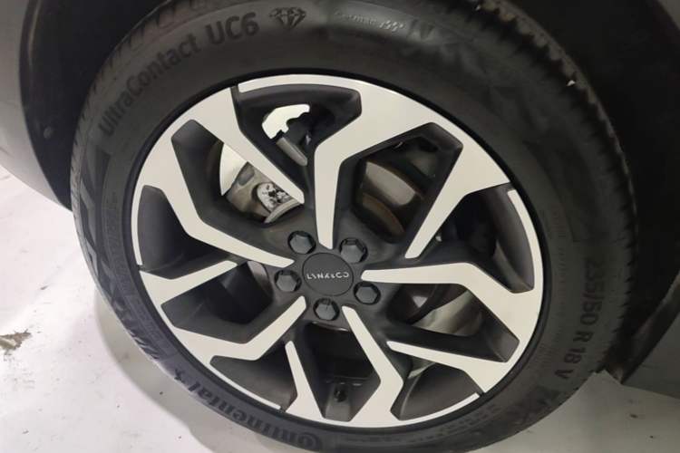 Used Lynk & Co 02 2018 1.5T DCT Two-Wheel Drive Sporty Version China V Standard Exterior 5