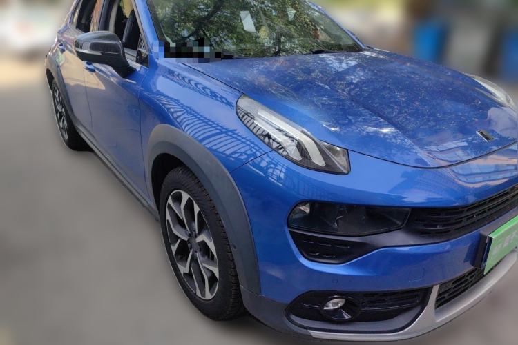 Used Lynk & Co 02 2018 1.5T DCT Two-Wheel Drive Pro Version China V Emission Standard Front Right 45 Deg