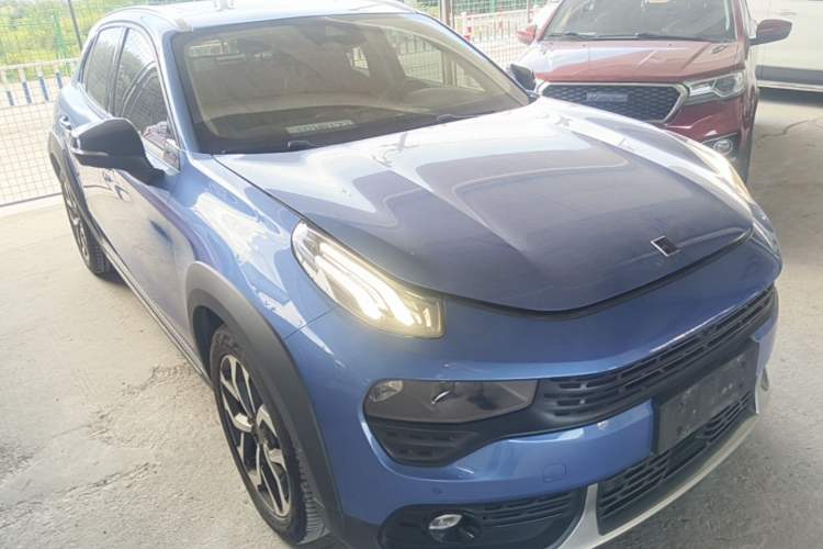 Used Lynk & Co 02 2018 1.5T DCT Two-Wheel Drive Pro Version China V Emission Standard Front Right 45 Deg