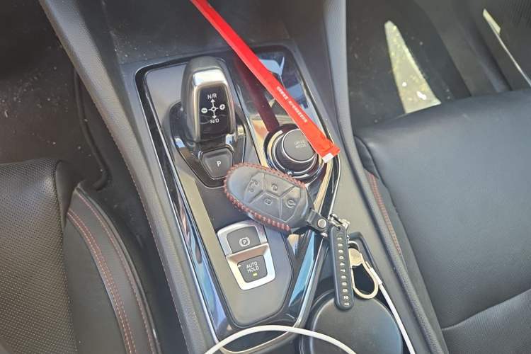 Used Lynk & Co 02 2018 2.0T DCT 4x4 Sport Pro Edition China V Standard Gear Lever