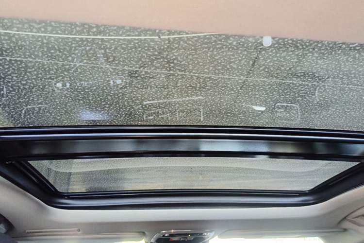 Used Lynk & Co 02 2018 1.5T DCT Two-Wheel Drive Pro Version China V Emission Standard Headliner