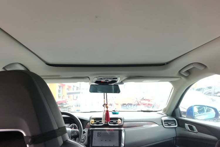 Used Lynk & Co 02 2018 1.5T DCT Two-Wheel Drive Zhaoban China V Standard Headliner