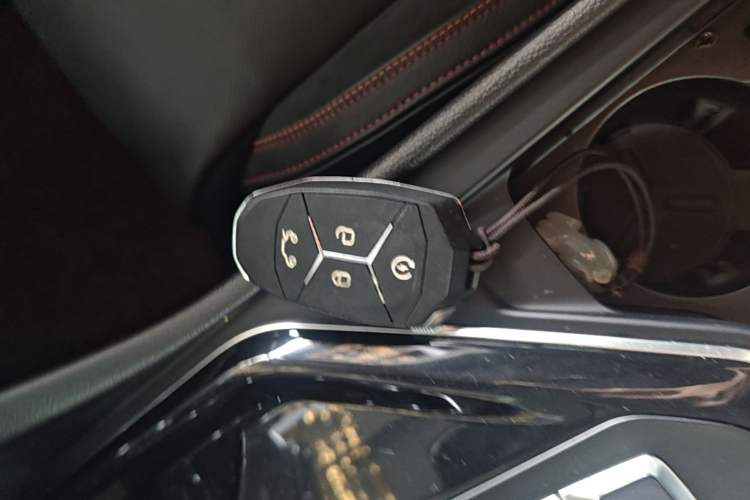 Used Lynk & Co 02 2018 1.5T DCT Two-Wheel Drive Pro Version China V Emission Standard Interior 1