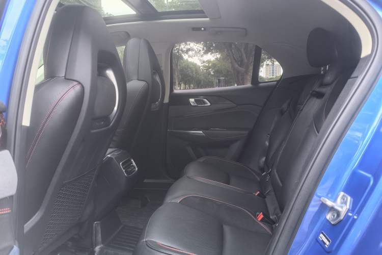 Used Lynk & Co 02 2018 1.5T DCT Two-Wheel Drive Pro Version China V Emission Standard Interior 2