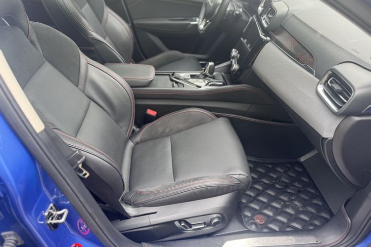 Used Lynk & Co 02 2018 1.5T DCT Two-Wheel Drive Pro Version China V Emission Standard Interior 4