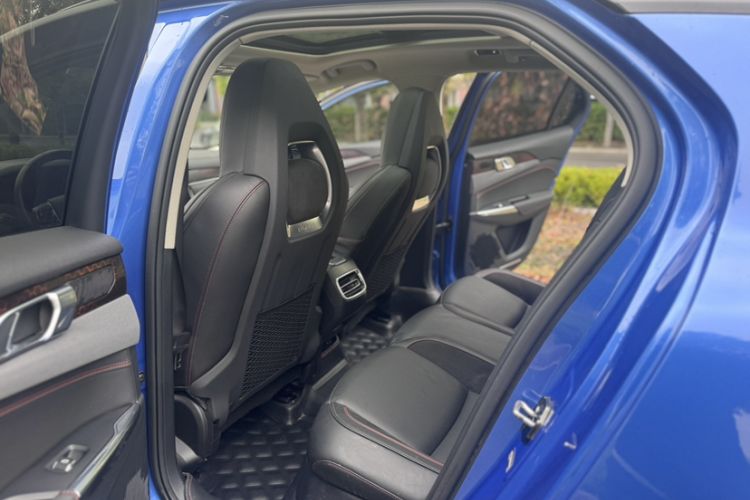 Used Lynk & Co 02 2018 1.5T DCT Two-Wheel Drive Pro Version China V Emission Standard Interior 7