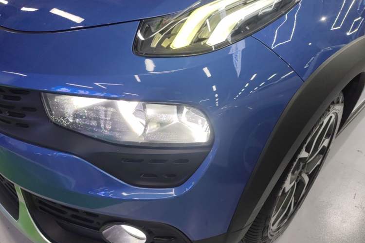 Used Lynk & Co 02 2018 1.5T DCT Two-Wheel Drive Sporty Version China V Standard Left Front Headlight
