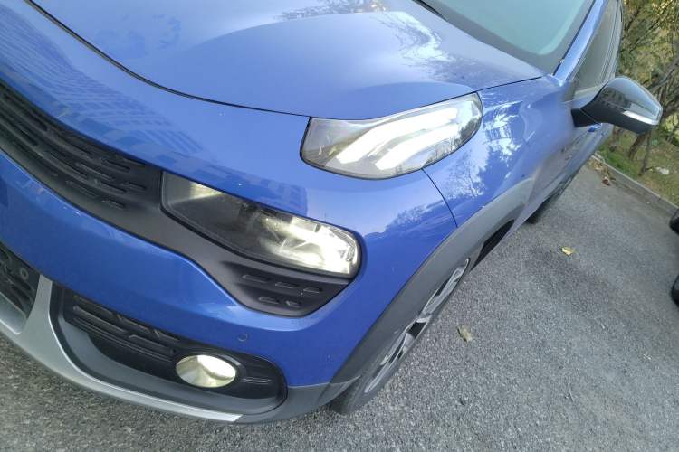 Used Lynk & Co 02 2018 1.5T DCT Two-Wheel Drive Pro Version China V Emission Standard Left Front Headlight