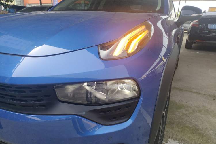 Used Lynk & Co 02 2018 1.5T DCT Two-Wheel Drive Pro Version China V Emission Standard Left Front Headlight