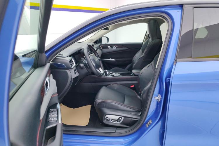Used Lynk & Co 02 2018 2.0T DCT 4x4 Sport Pro Edition China V Standard Left Front Seat