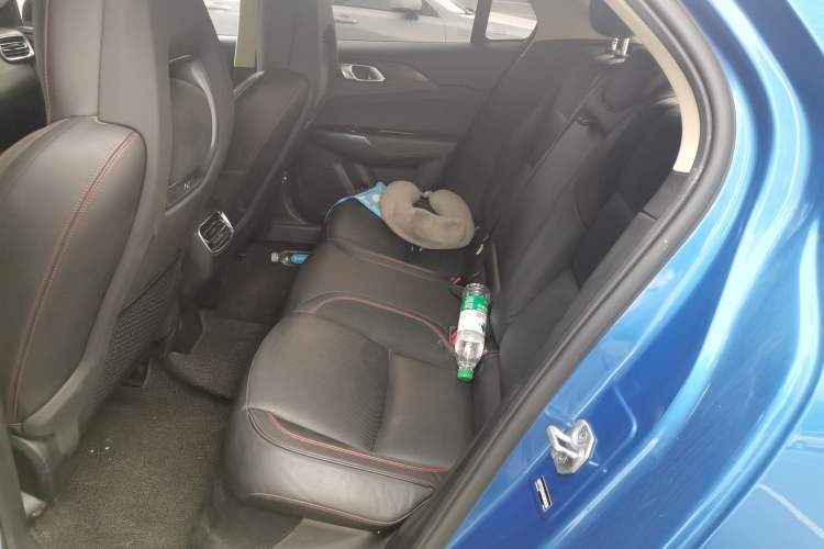Used Lynk & Co 02 2018 1.5T DCT Two-Wheel Drive Pro Version China V Emission Standard Left Rear Seat
