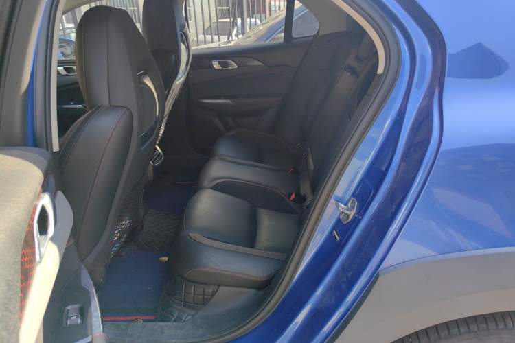 Used Lynk & Co 02 2018 1.5T DCT Two-Wheel Drive Sporty Version China V Standard Left Rear Seat