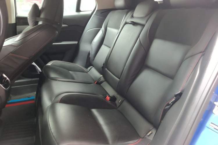 Used Lynk & Co 02 2018 1.5T DCT Two-Wheel Drive Zhaoban China V Standard Left Rear Seat