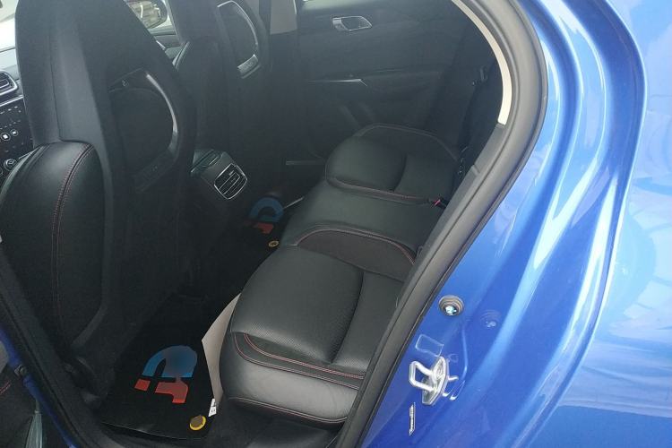 Used Lynk & Co 02 2018 1.5T DCT Two-Wheel Drive Sporty Version China V Standard Left Rear Seat