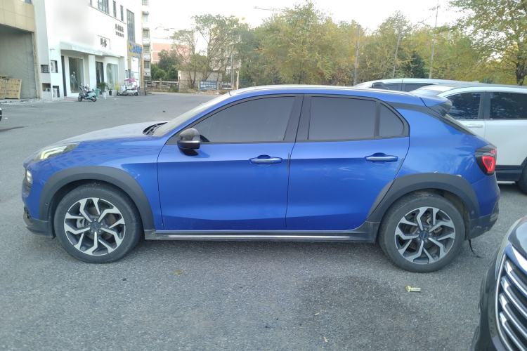 Used Lynk & Co 02 2018 1.5T DCT Two-Wheel Drive Pro Version China V Emission Standard Left Side