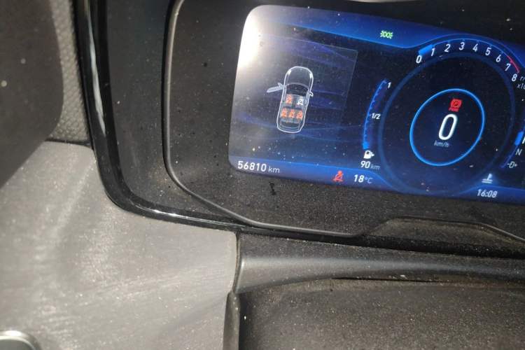 Used Lynk & Co 02 2018 1.5T DCT Two-Wheel Drive Pro Version China V Emission Standard Odometer Close Up
