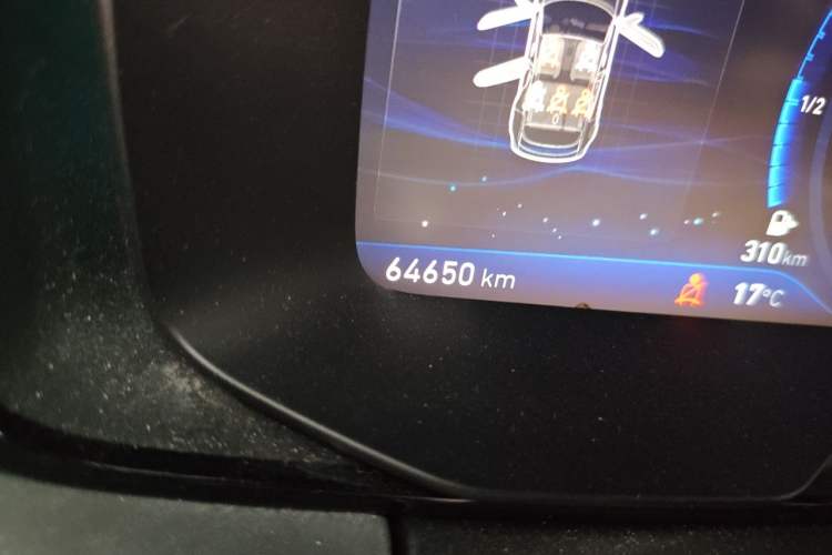 Used Lynk & Co 02 2018 1.5T DCT Two-Wheel Drive Pro Version China V Emission Standard Odometer Close Up