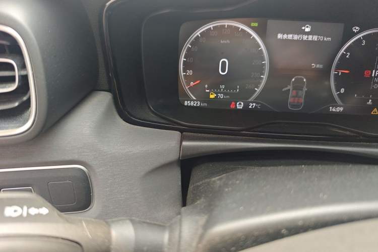 Used Lynk & Co 02 2018 1.5T DCT Two-Wheel Drive Pro Version China V Emission Standard Odometer Close Up