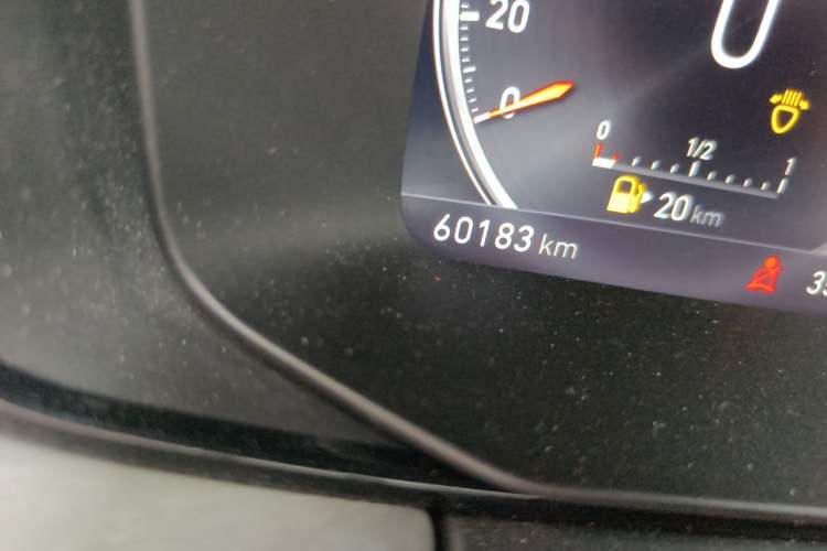 Used Lynk & Co 02 2018 1.5T DCT Two-Wheel Drive Zhaoban China V Standard Odometer Close Up