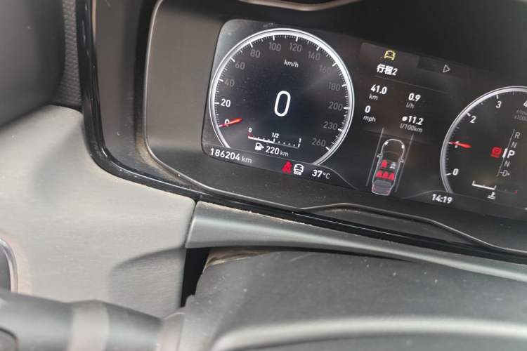 Used Lynk & Co 02 2018 1.5T DCT Two-Wheel Drive Pro Version China V Emission Standard Odometer Close Up