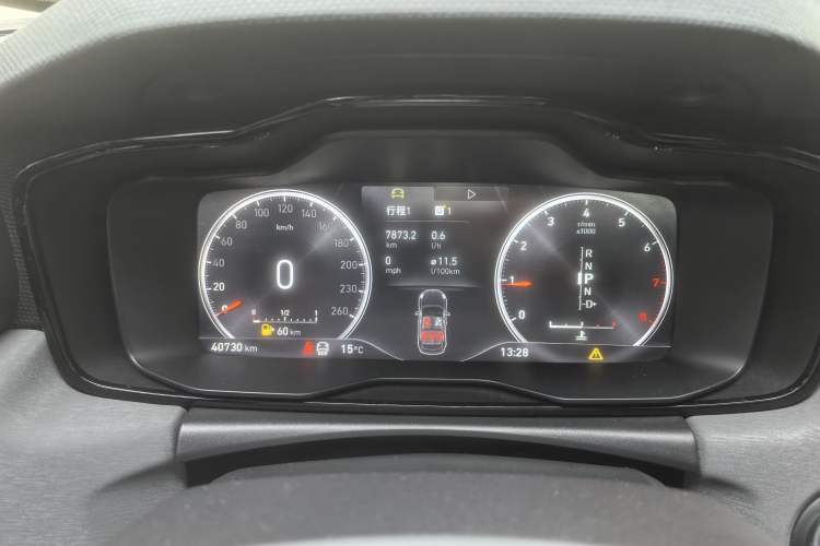 Used Lynk & Co 02 2018 1.5T DCT Two-Wheel Drive Pro Version China V Emission Standard Odometer Close Up