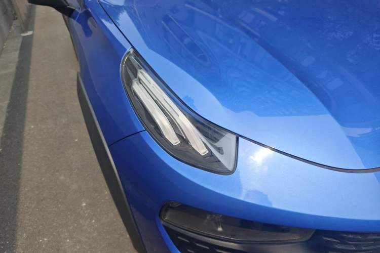 Used Lynk & Co 02 2018 1.5T DCT Two-Wheel Drive Pro Version China V Emission Standard Right Front Headlight
