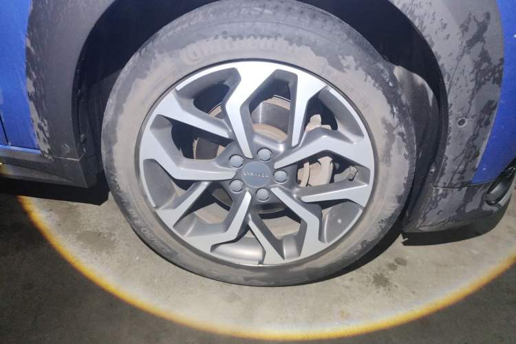 Used Lynk & Co 02 2018 1.5T DCT Two-Wheel Drive Pro Version China V Emission Standard Right Front Wheel Hub