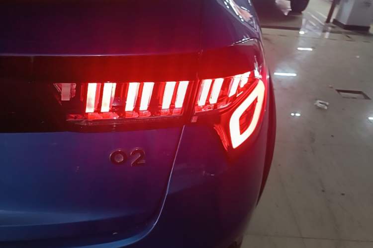 Used Lynk & Co 02 2018 2.0T Automatic Two-Wheel Drive Pro Edition China VI Standard Right Rear Taillight