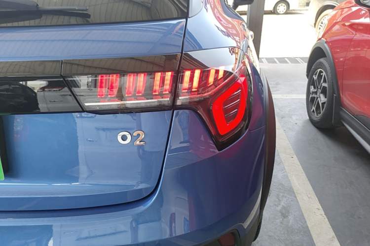 Used Lynk & Co 02 2018 1.5T DCT Two-Wheel Drive Pro Version China V Emission Standard Right Rear Taillight