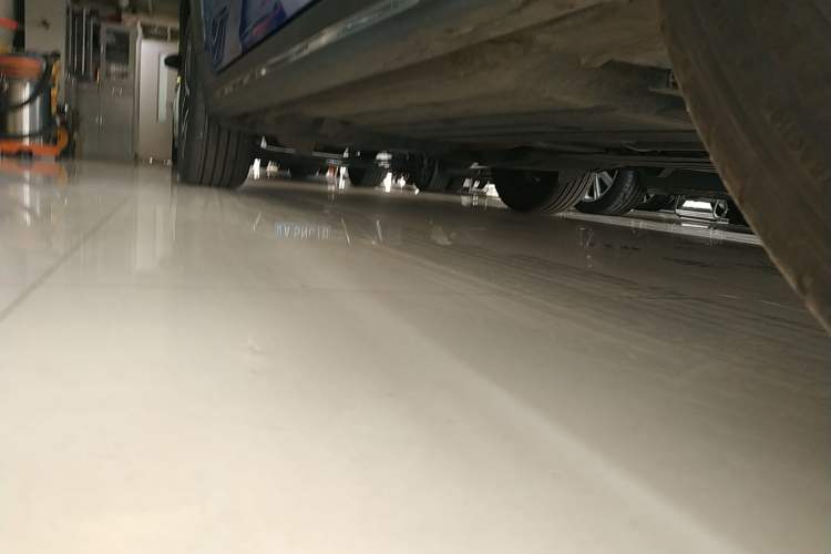 Used Lynk & Co 02 2018 1.5T DCT Two-Wheel Drive Sporty Version China V Standard Right Side Sill