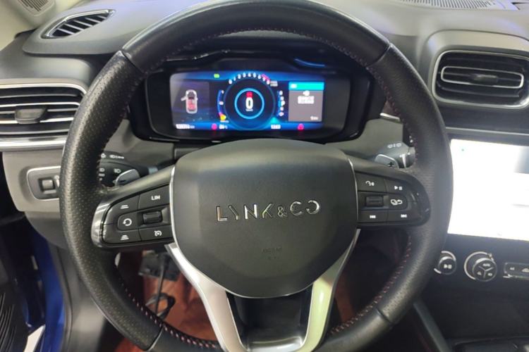 Used Lynk & Co 02 2018 1.5T DCT Two-Wheel Drive Sporty Version China V Standard Steering Wheel