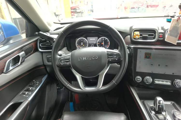 Used Lynk & Co 02 2018 1.5T DCT Two-Wheel Drive Zhaoban China V Standard Steering Wheel