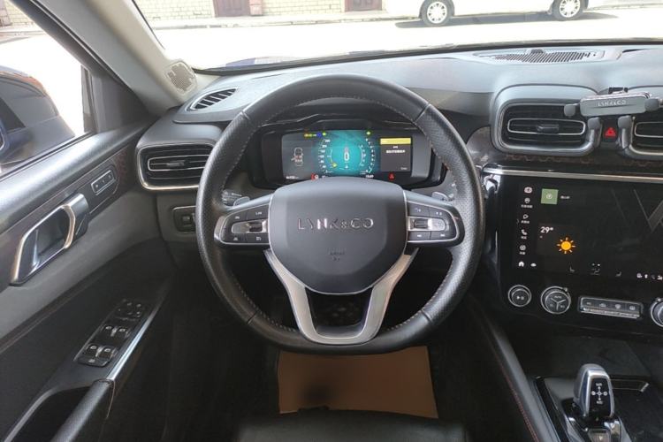 Used Lynk & Co 02 2018 1.5T DCT Two-Wheel Drive Pro Version China V Emission Standard Steering Wheel