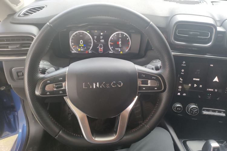 Used Lynk & Co 02 2018 1.5T DCT Two-Wheel Drive Pro Version China V Emission Standard Steering Wheel