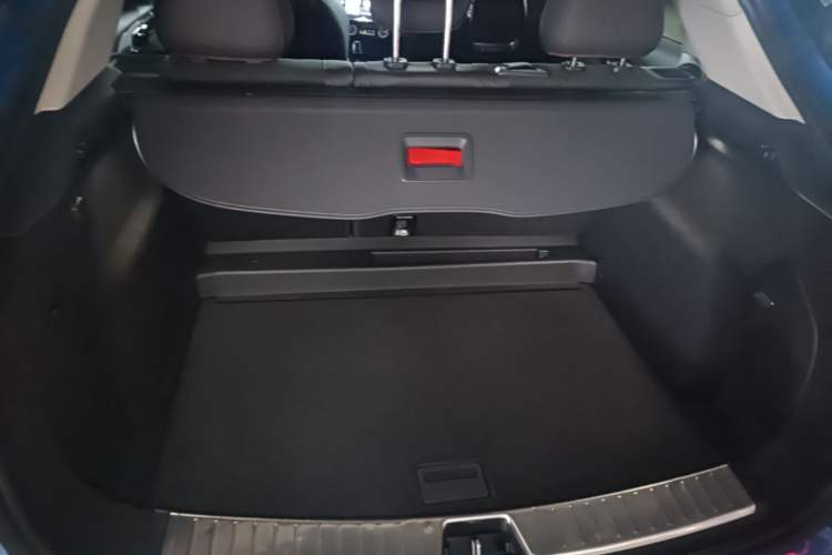 Used Lynk & Co 02 2018 2.0T Automatic Two-Wheel Drive Pro Edition China VI Standard Trunk