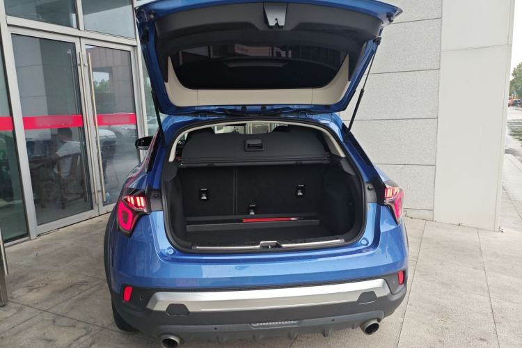 Used Lynk & Co 02 2018 1.5T DCT Two-Wheel Drive Pro Version China V Emission Standard Trunk