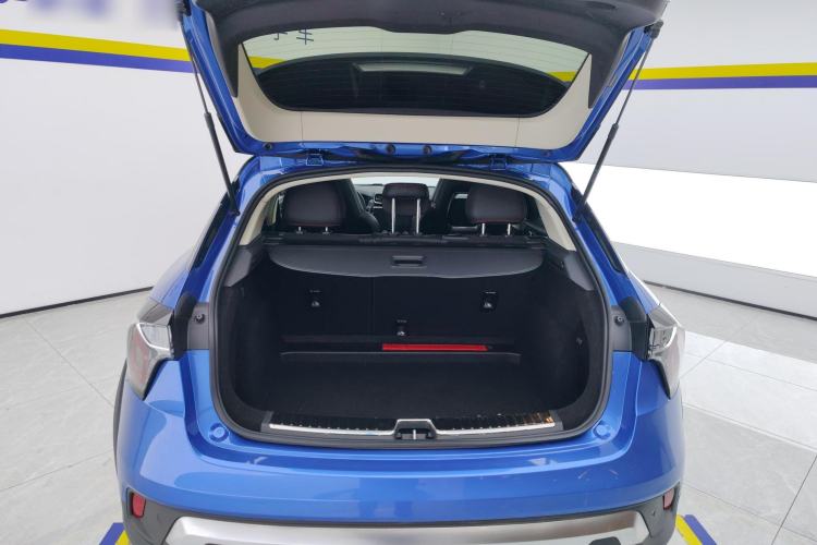 Used Lynk & Co 02 2018 2.0T DCT 4x4 Sport Pro Edition China V Standard Trunk