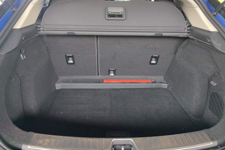 Used Lynk & Co 02 2018 1.5T DCT Two-Wheel Drive Pro Version China V Emission Standard Trunk