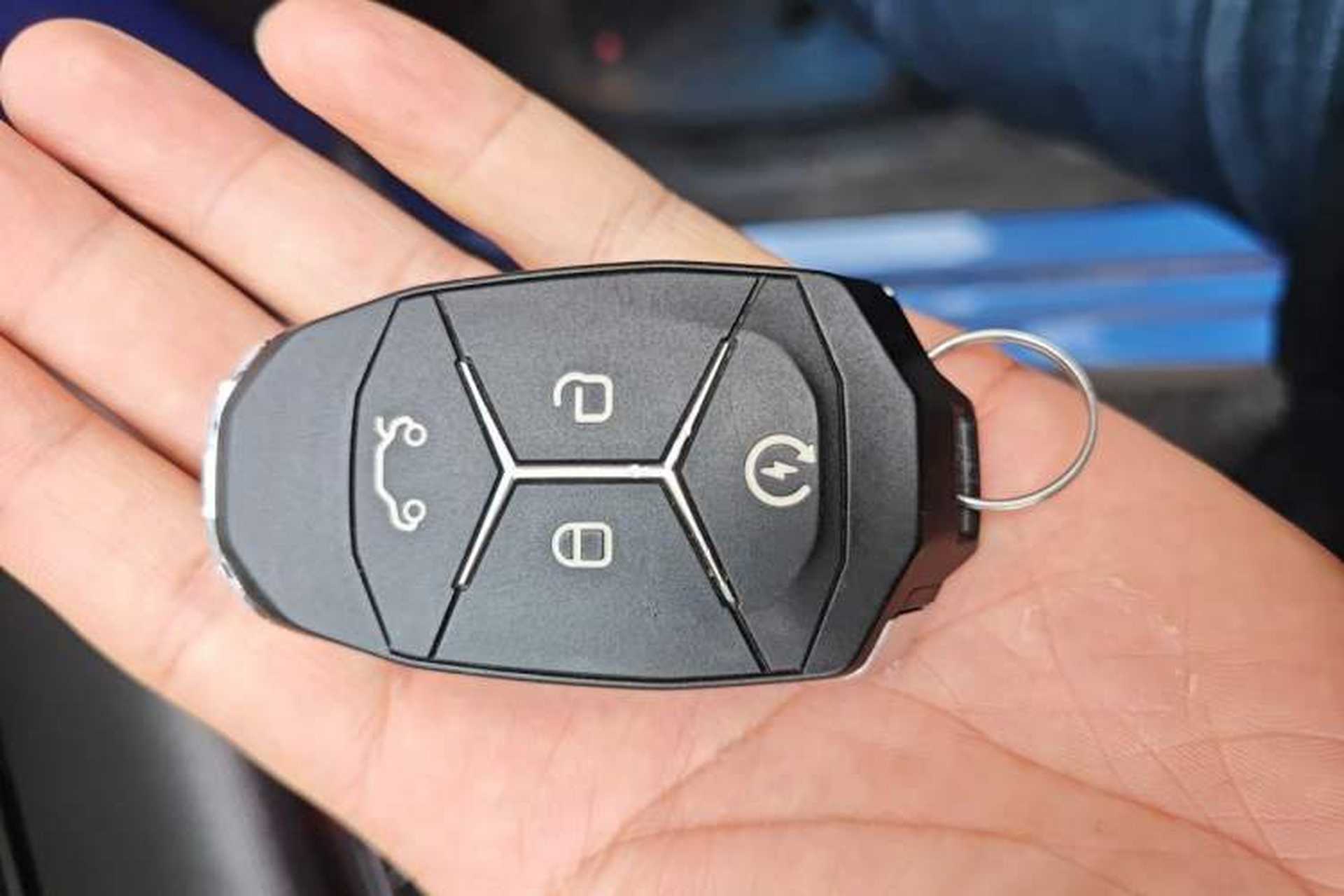 Used Lynk & Co 02 2018 1.5T DCT Two-Wheel Drive Pro Version China V Emission Standard Vehicle Key