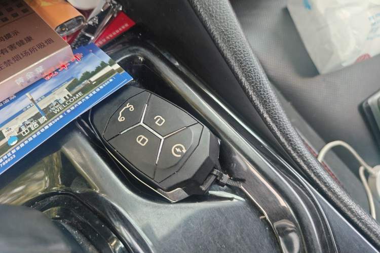 Used Lynk & Co 02 2018 1.5T DCT Two-Wheel Drive Pro Version China V Emission Standard Vehicle Key