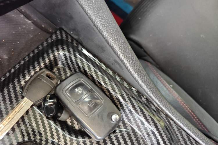 Used Lynk & Co 02 2018 1.5T DCT Two-Wheel Drive Sporty Version China V Standard Vehicle Key