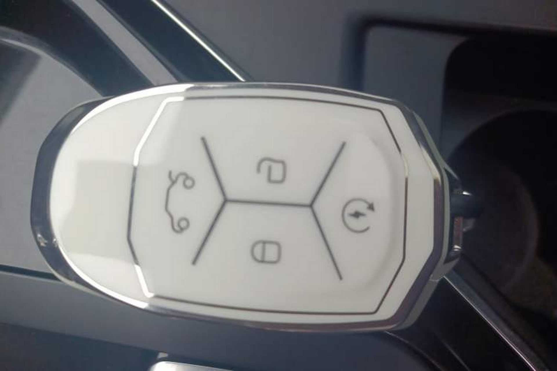 Used Lynk & Co 02 2018 1.5T DCT Two-Wheel Drive Pro Version China V Emission Standard Vehicle Key