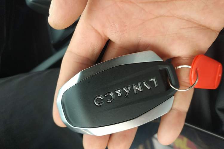 Used Lynk & Co 02 2018 1.5T DCT Two-Wheel Drive Sporty Version China V Standard Vehicle Key