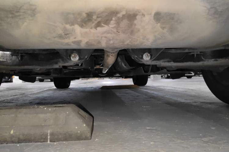 Used Lynk & Co 02 2018 1.5T DCT Two-Wheel Drive Pro Version China V Emission Standard Chassis Rear