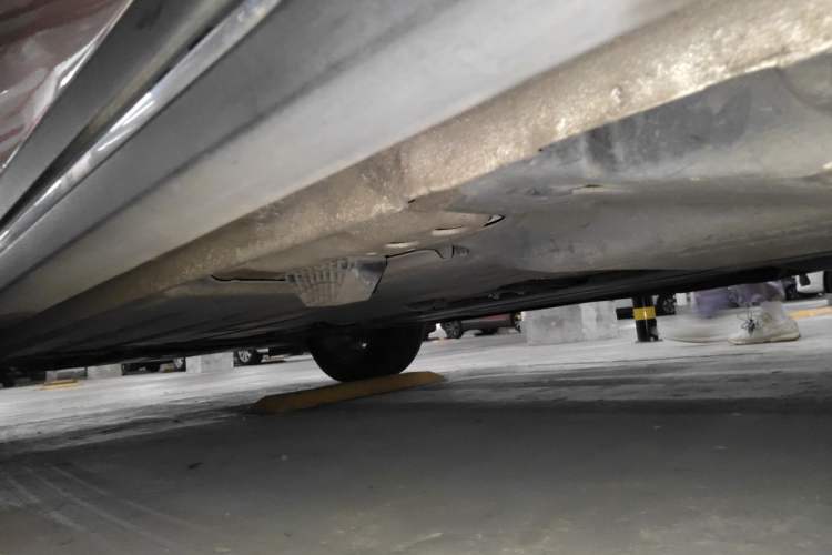 Used Lynk & Co 02 2018 1.5T DCT Two-Wheel Drive Pro Version China V Emission Standard Chassis Rear Left