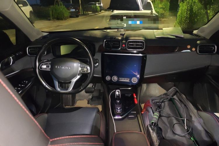 Used Lynk & Co 02 2018 1.5T DCT Two-Wheel Drive Pro Version China V Emission Standard Center Console