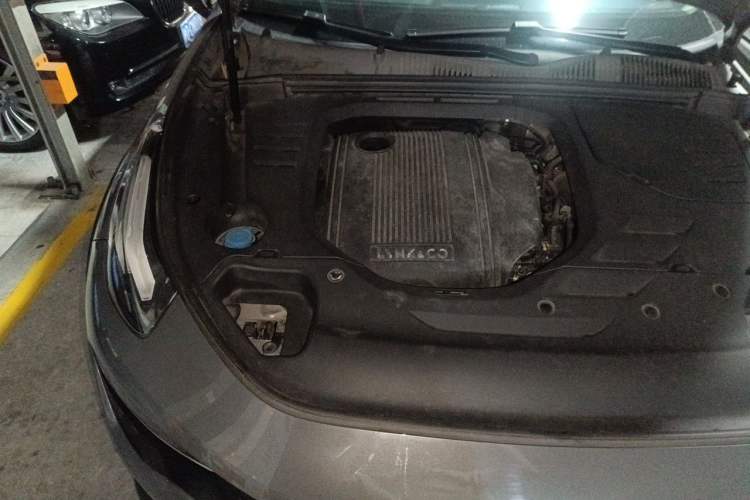 Used Lynk & Co 02 2018 1.5T DCT Two-Wheel Drive Zhaopu Version China V Standard Engine Bay Right