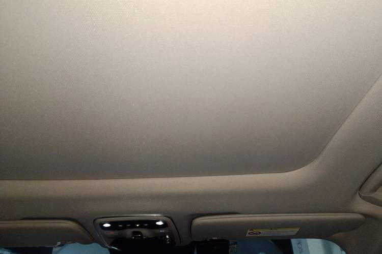 Used Lynk & Co 02 2018 1.5T DCT Two-Wheel Drive Zhaopu Version China V Standard Headliner